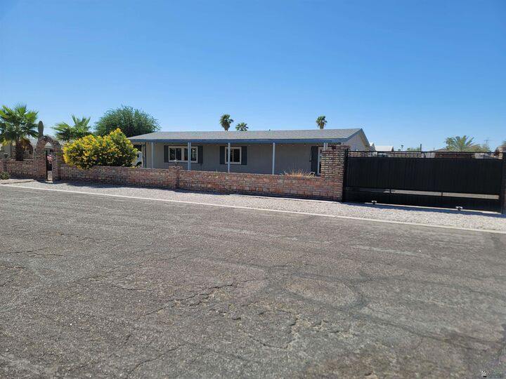 Property Photo: 13320 E 50 Dr AZ 85367