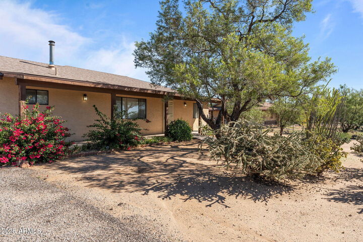 Property Photo:  23680 W Coleman Drive  AZ 85332 