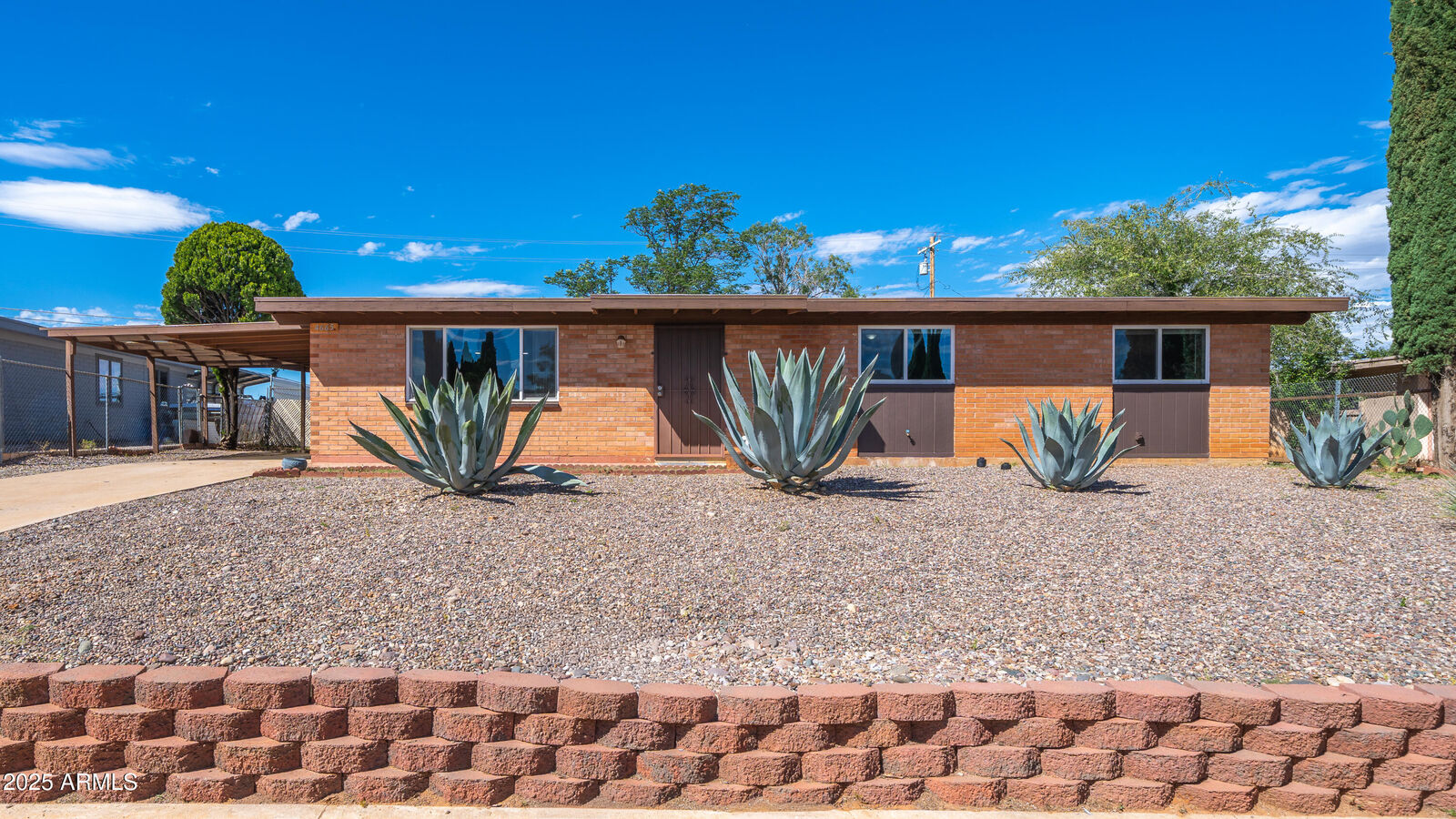 Property Photo:  4665 Cedar Drive  AZ 85635 