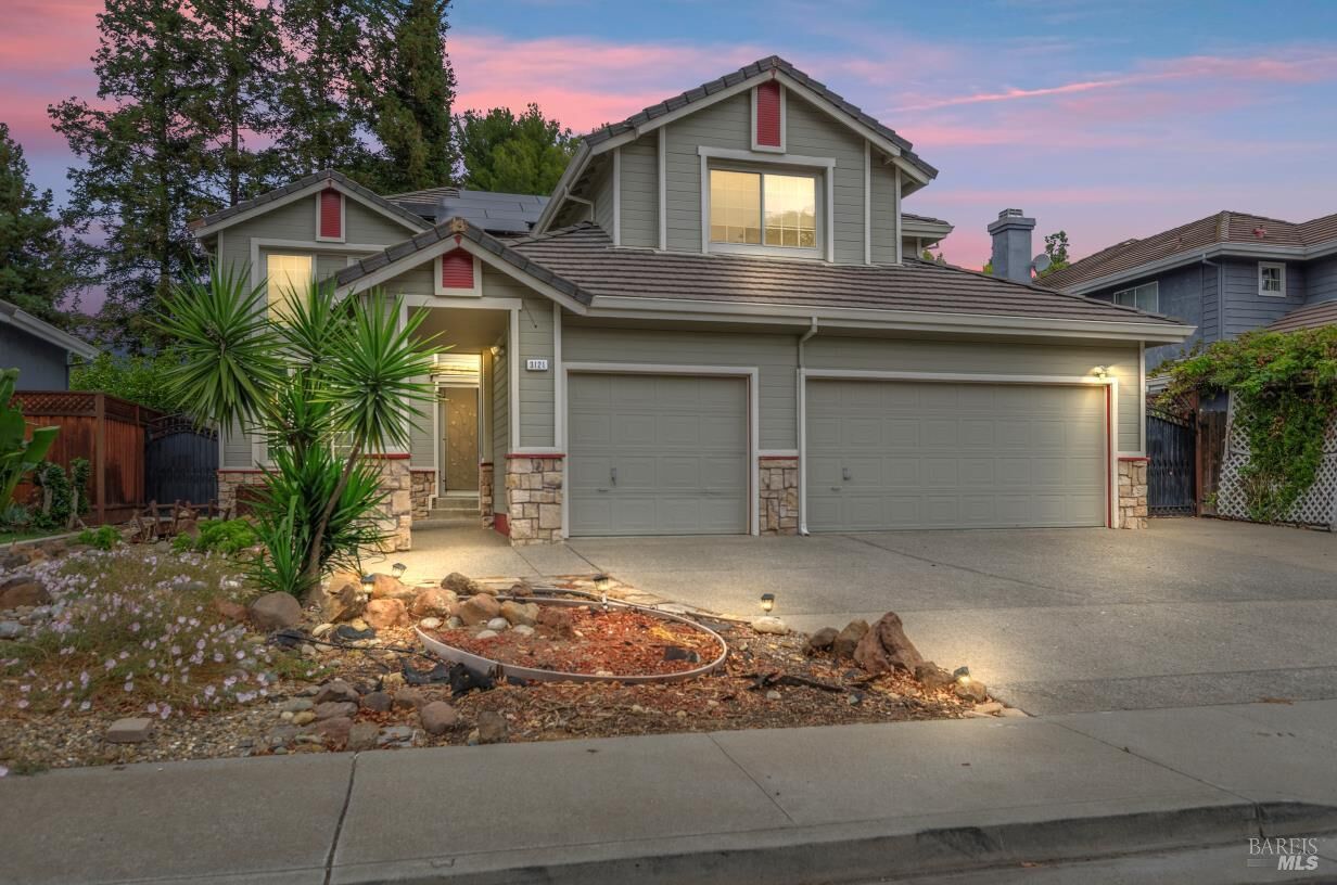 Property Photo:  3121 Ferngrove Way  CA 94531