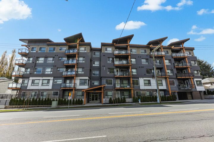 Property Photo: 33568 George Ferguson Way 305 BC V2S 0M3