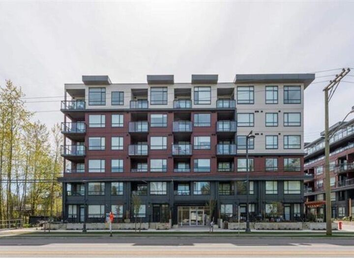 13858 108 Avenue E504 — photo 1