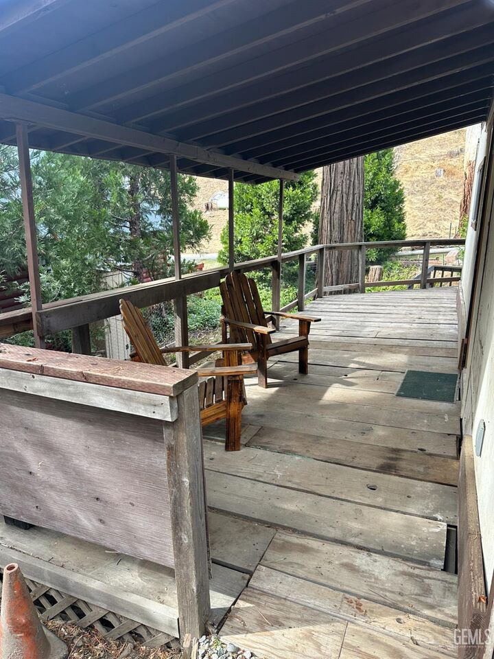 Property Photo:  45922 Devils Den Boulevard  CA 93260 