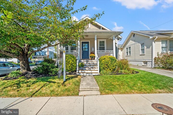 100 E Custis Avenue  Alexandria VA 22301 photo