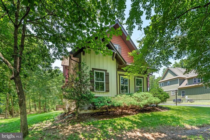 Property Photo:  14428 Eagle Island Court  VA 20155 
