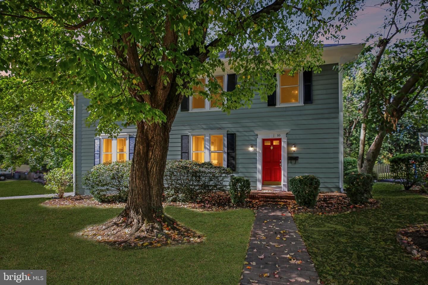 Property Photo: 10 Maryland Avenue MD 20877