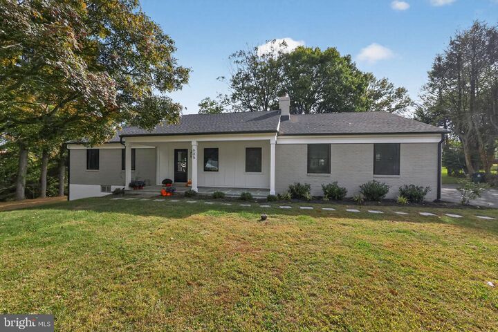 605 Bowers Lane  Wallingford PA 19086 photo