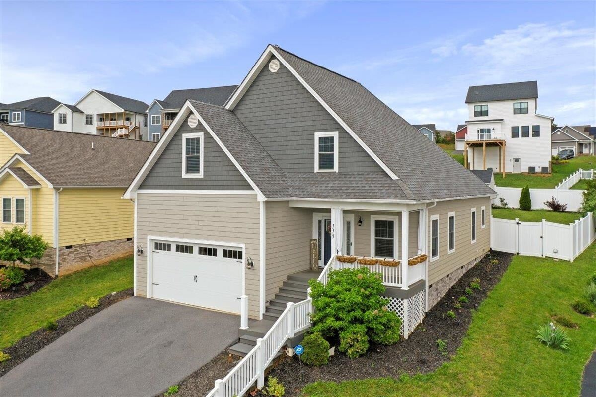 Property Photo:  115 Beauregard Dr  VA 24401 