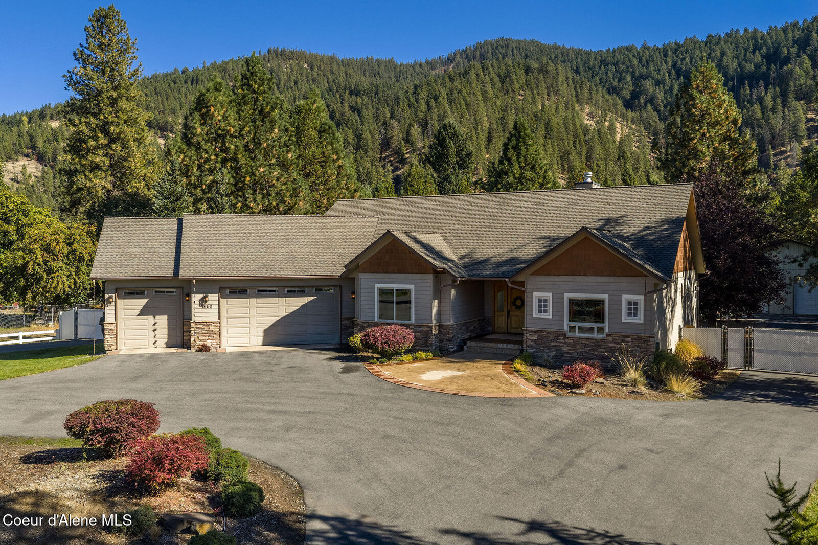 Property Photo:  5960 N 17th St  ID 83815 