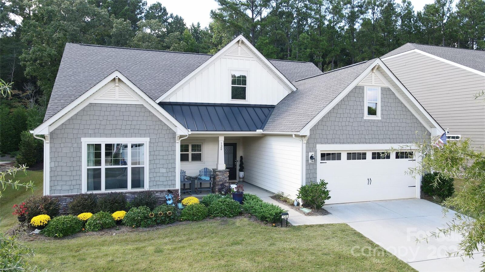 Property Photo:  120 Van Gogh Trail  NC 28120 