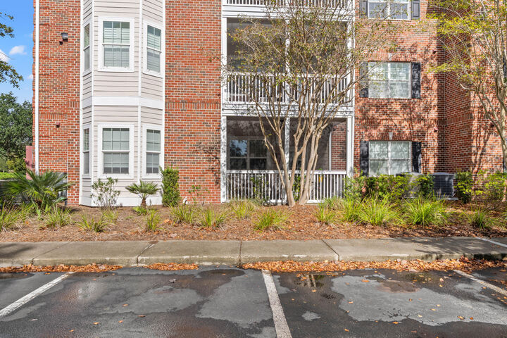 Property Photo: 1515 Cambridge Lakes Drive SC 29464