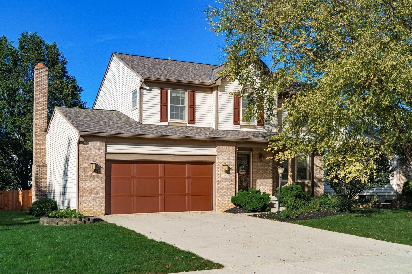 Property Photo:  2880 Wynneleaf Street  OH 43026 