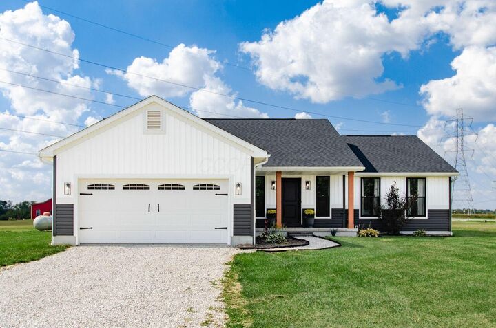 11945 Cherry NW Lane  Baltimore OH 43105 photo