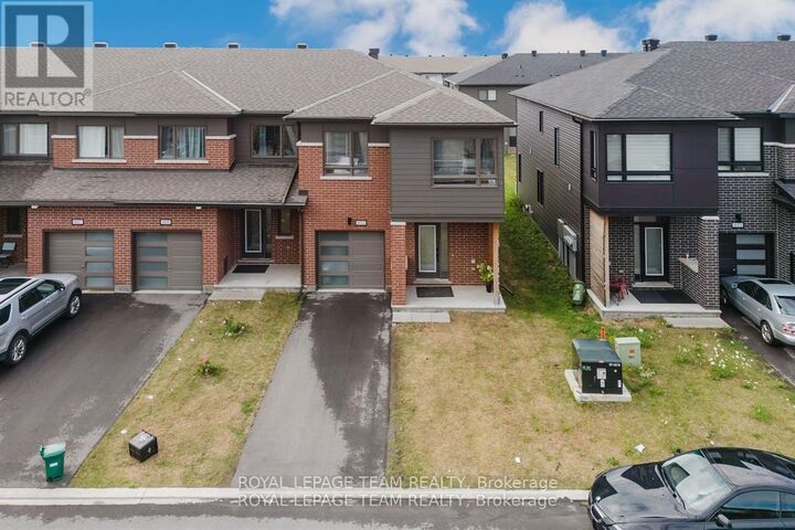 Photo de la propriété: 611 Fenwick Way ON K2J 7E5