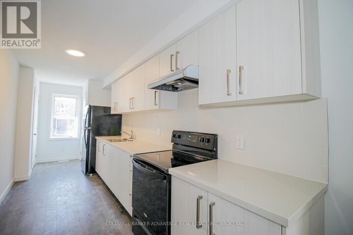 Property Photo: 380 Alberta Street ON L3B 0K5