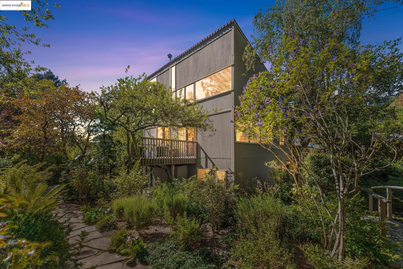 Property Photo: 1540 Summit Road CA 94708
