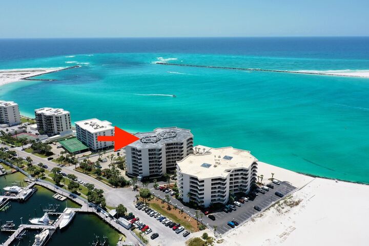 Property Photo:  110 Gulf Shore Drive Unit 221  FL 32541 