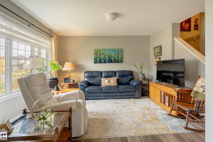 Property Photo:  4437 38 Street  AB T4X 2X1 