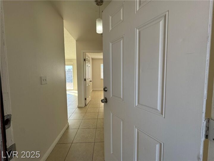 Property Photo: 4155 Delling Circle NV 89104