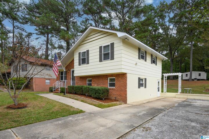 Property Photo: 1339 Golden Forest Drive AL 35022
