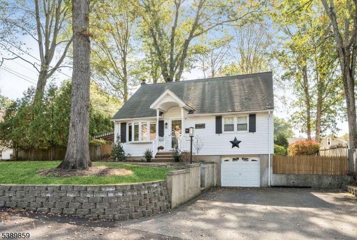 Property Photo: 8 Ridge Pl NJ 07470