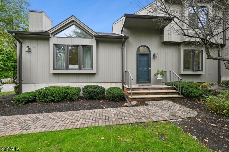 Property Photo:  8 Sherwood Dr  NJ 07046 
