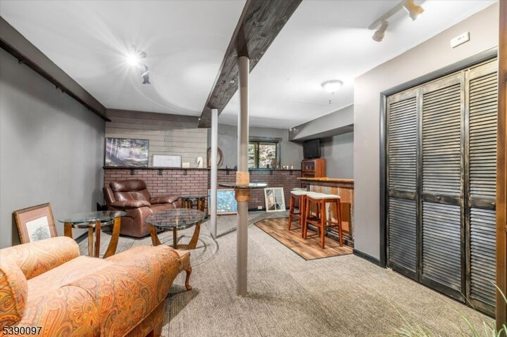 Property Photo: 52 Beacon Hill Rd E NJ 07480