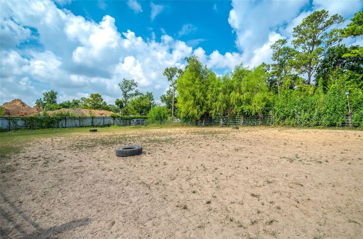 Property Photo:  7302 Phillips Street  TX 77088 