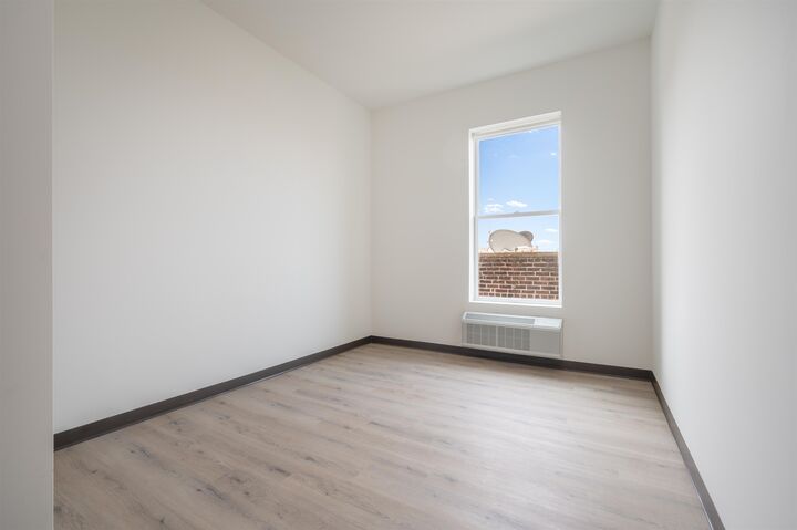 Property Photo: 857 Bergen Ave 404 NJ 07306
