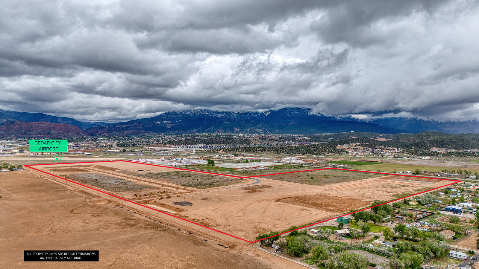 Property Photo: 755 N 3200 W UT 84721