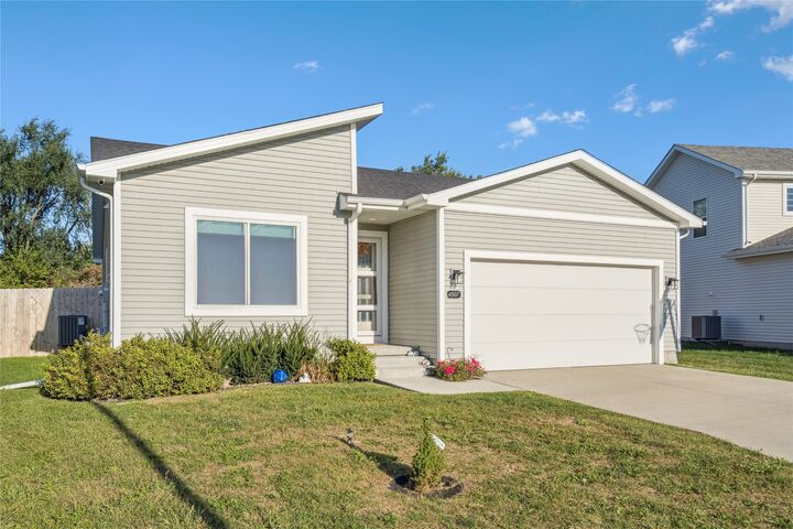 Property Photo:  4507 E 48th Street  IA 50317