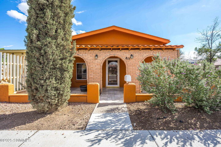 Property Photo: 811 McFie Avenue NM 88001