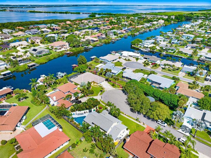 Property Photo:  471 Lighthouse Landing Street  FL 32937 