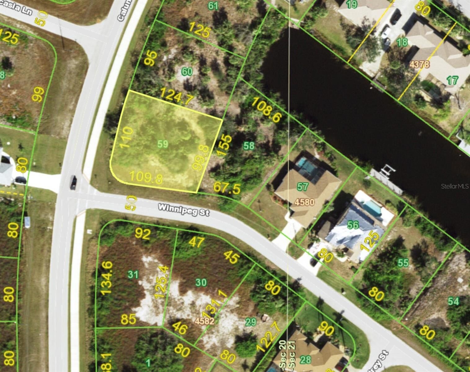 Property Photo: 9854 Winnipeg Street FL 33981