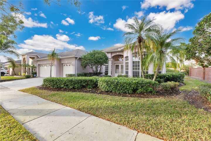 Property Photo:  3683 Half Moon Drive  FL 32812 