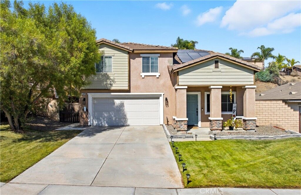 Property Photo:  23678 Cheyenne Canyon Drive  CA 92587 