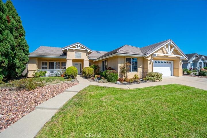Property Photo:  1036 Armstrong St  CA 93436 