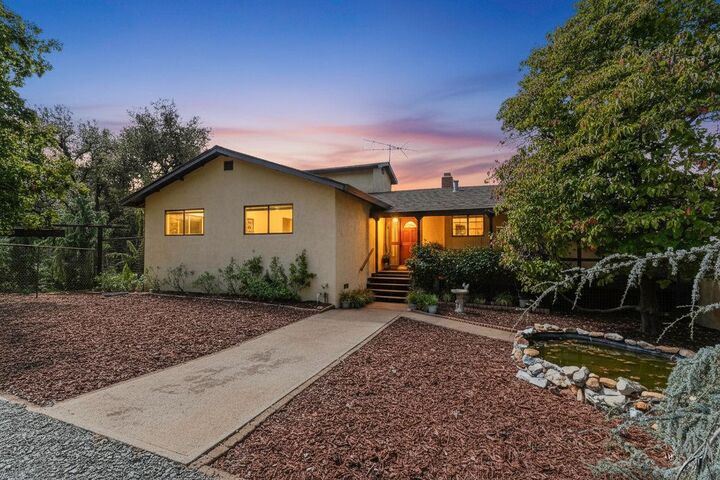 18190 Live Oak Court  Pine Grove CA 95665 photo