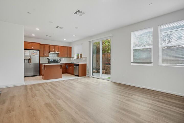 Property Photo:  8170 Kramer Ranch Lane  CA 95758 