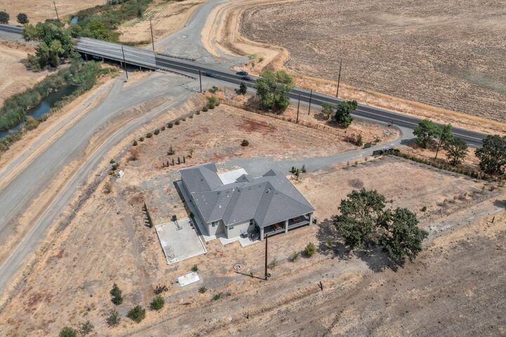 Property Photo:  5425 Rio Linda Boulevard  CA 95838 