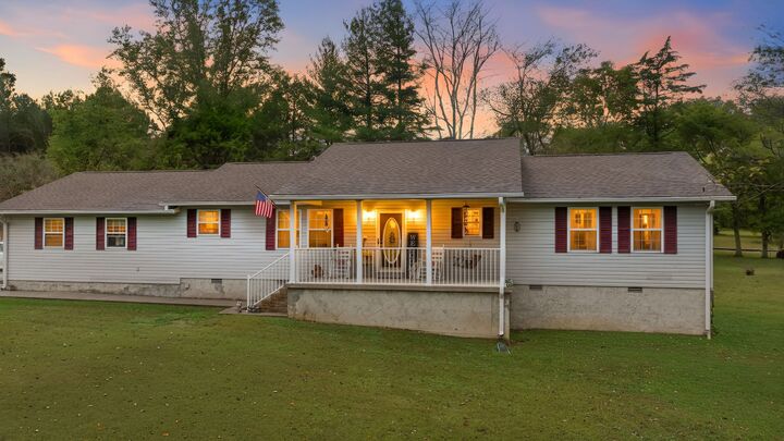 Property Photo:  1756 Winchester Hwy  TN 37342 
