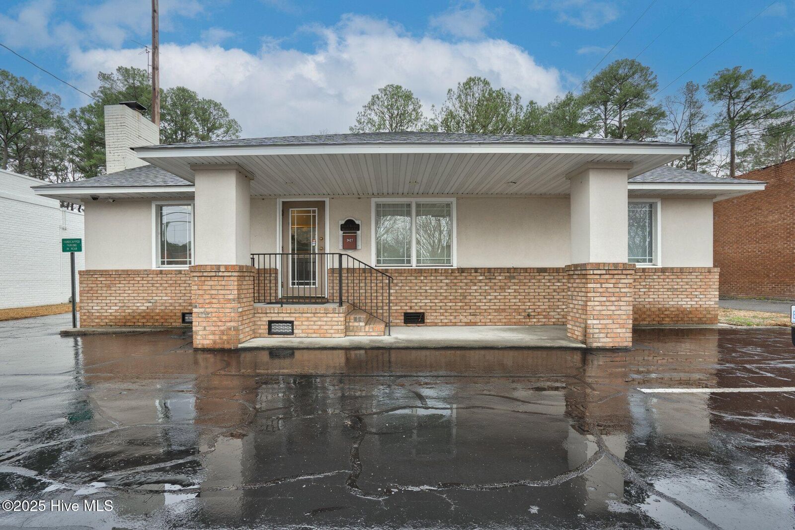 Property Photo:  2627 Sunset Avenue  NC 27804 