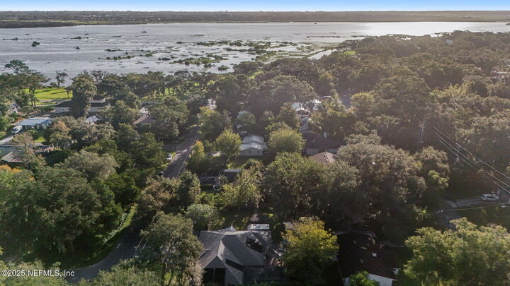 Property Photo: 410 Tanager Road FL 32086