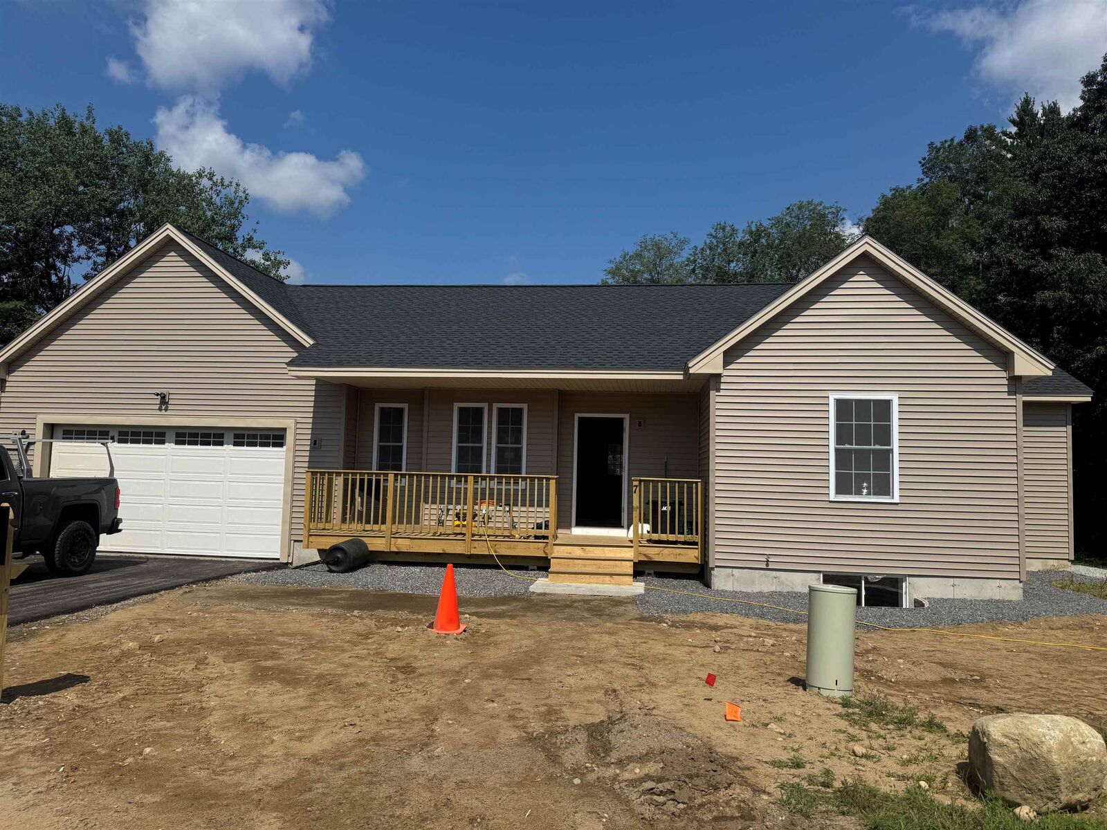 Property Photo:  1 Magnolia Way  NH 03431 