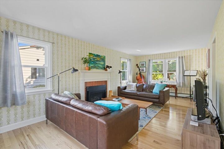 Property Photo:  41 Greenwood Avenue  VT 05452 