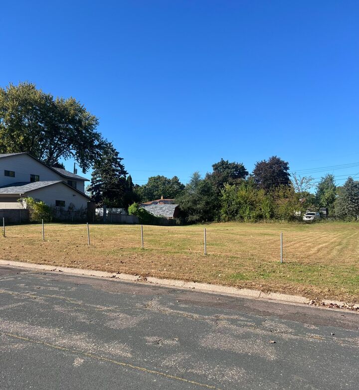 Property Photo: 3xx Belmont Lane E MN 55117