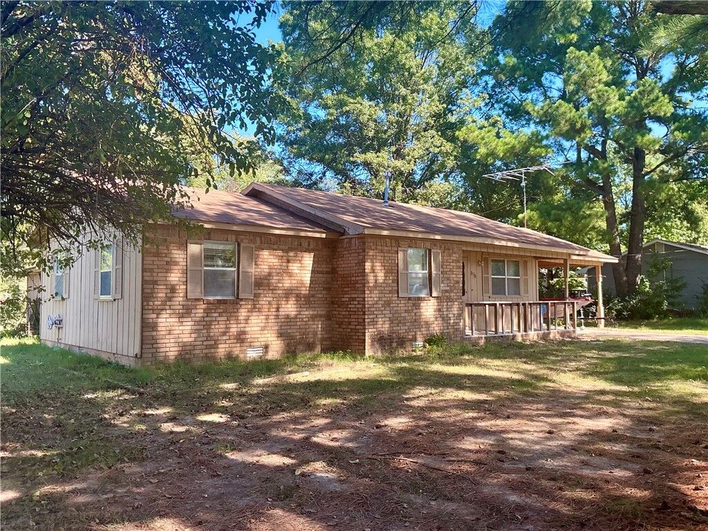 Property Photo: 378 Lee Town Road AR 72751