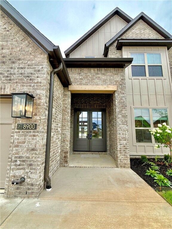 Property Photo: 8900 W Comet Drive AR 72713