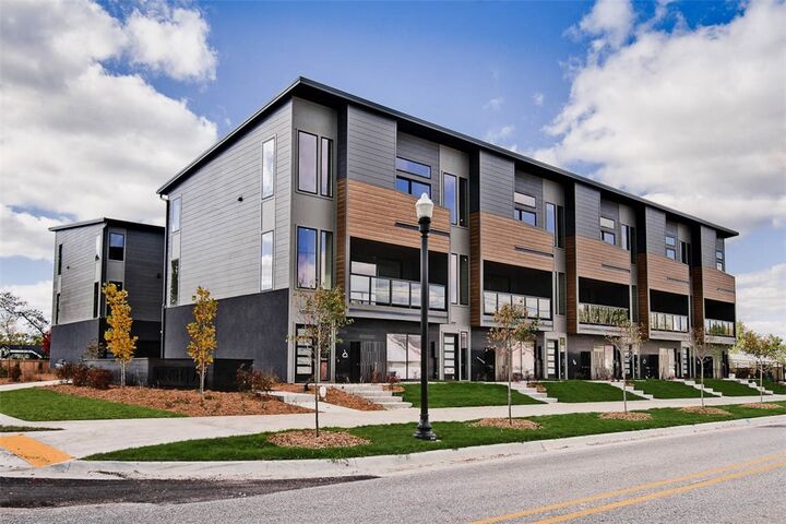 204 NW 9th Street  Bentonville AR 72712 photo