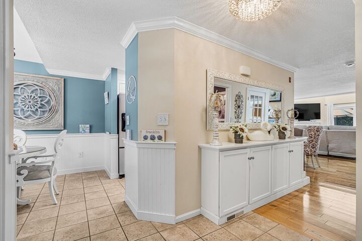 Property Photo:  14 Hawthorne Village D  MA 02038 
